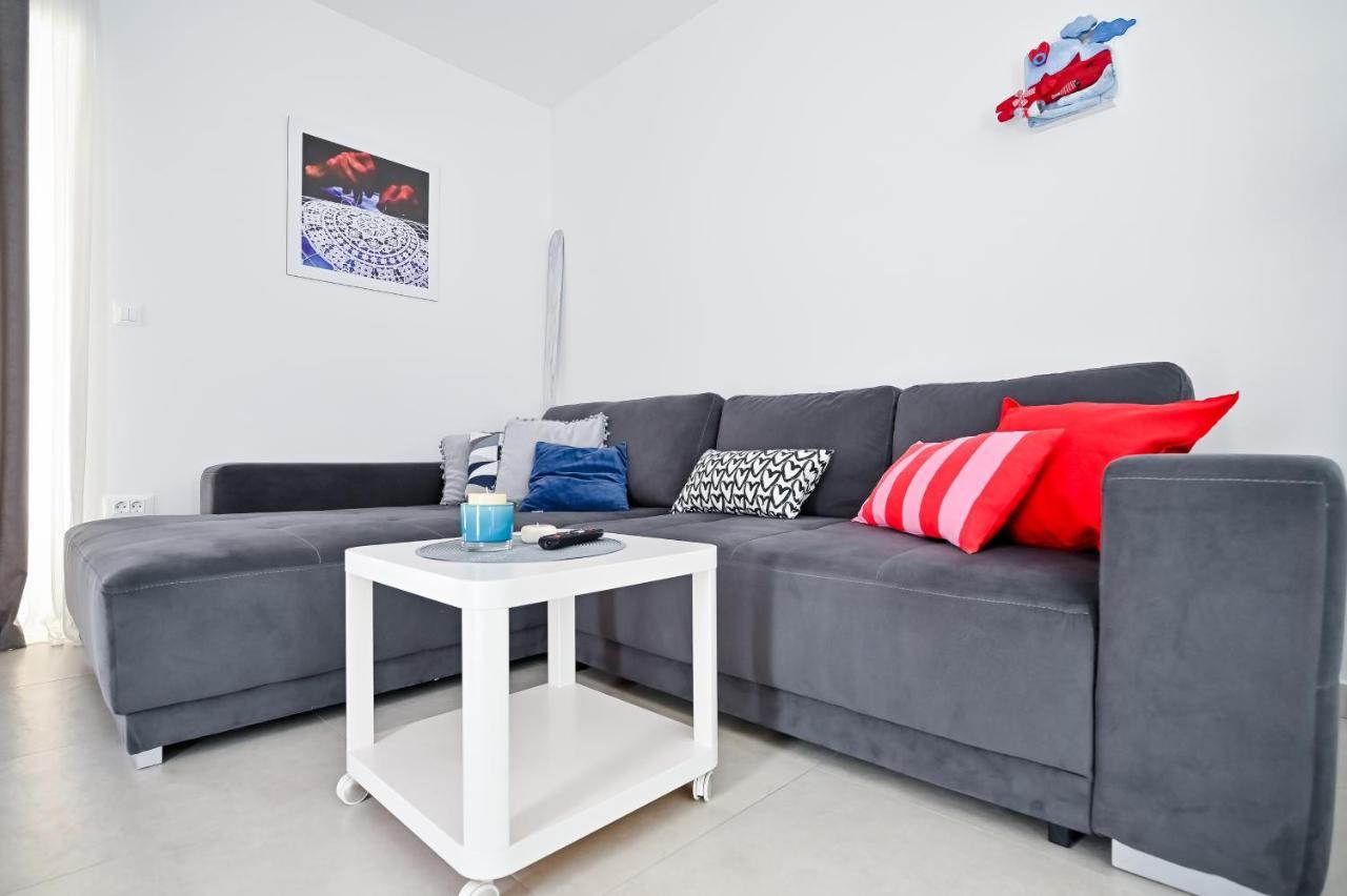 Apartman Festini Pag Pag Town Exterior foto